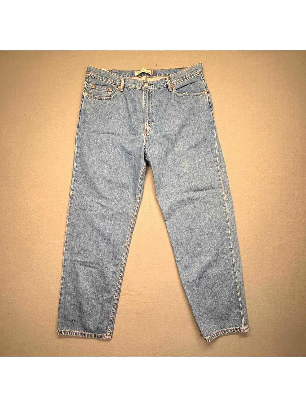 Vintage Levi's 550 Relaxed Fit Light Blue Denim Jeans Size 40x32 (fits 39x31.5)